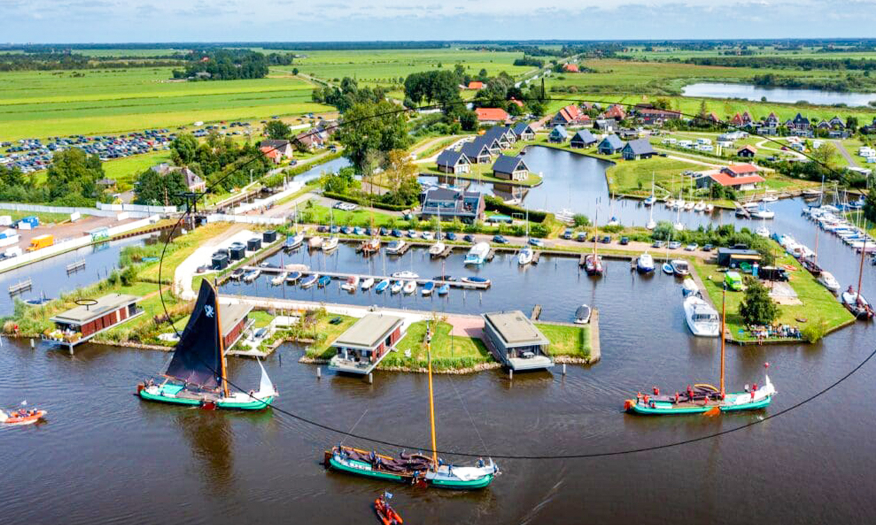 De Veenhoop Watersport & Recreatie, De Pôlle