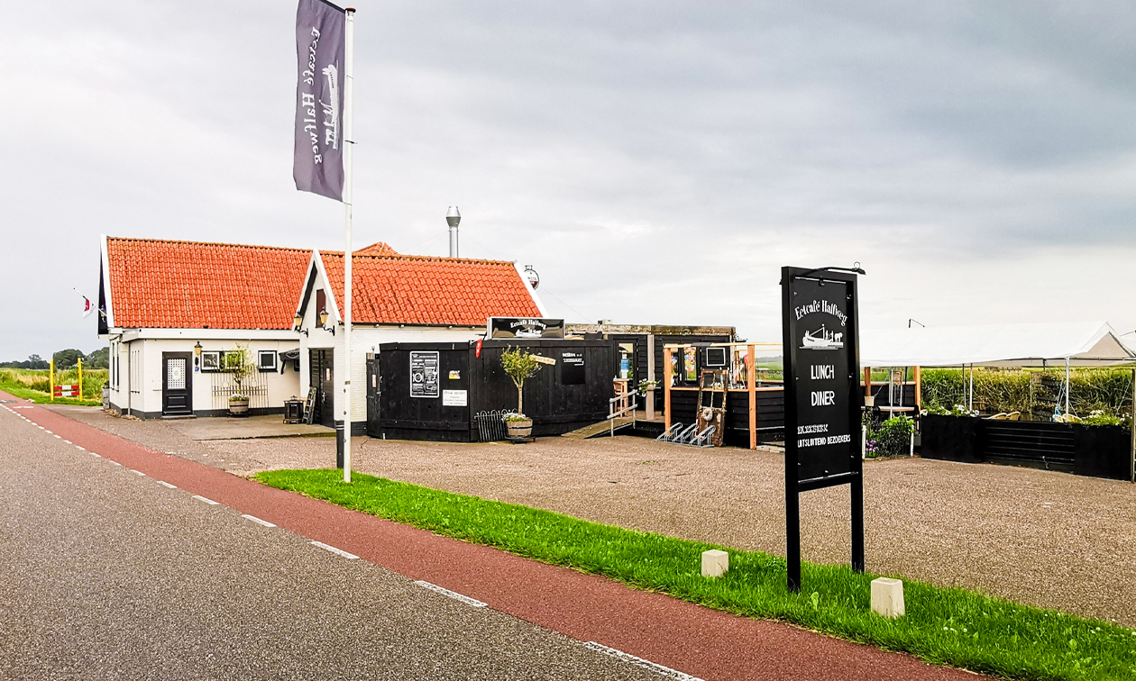 Eetcafé Halfweg Ursem