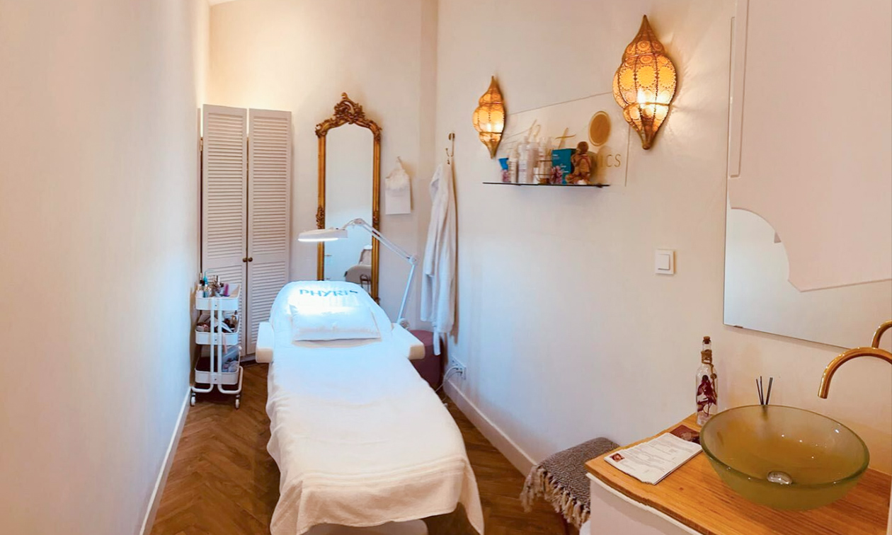 Full Beauty Clinics