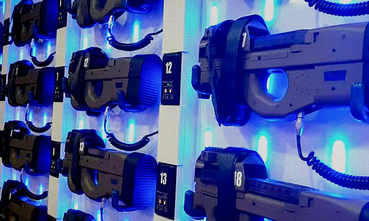 Goolfy et Laser Game mons