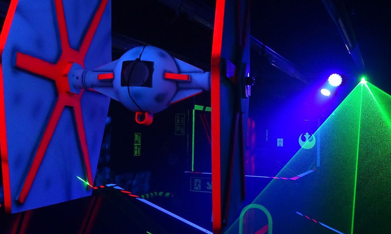 Goolfy et Laser Game mons