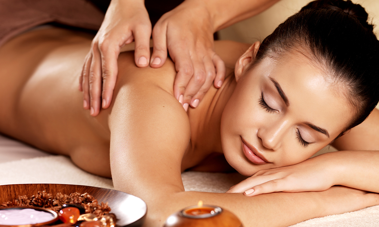 Hollywood Beauty Studio