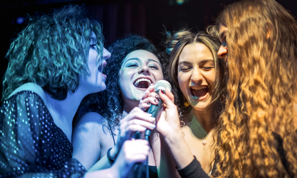 Nightingale Karaokebar