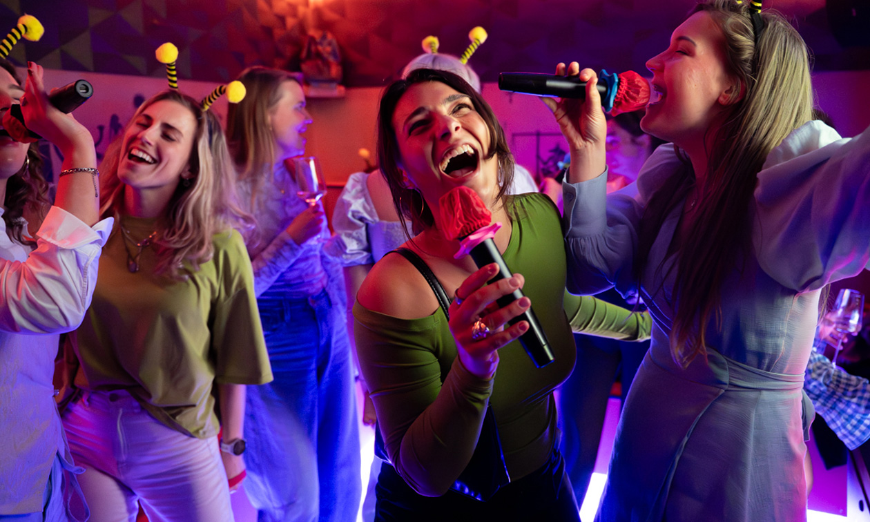 Nightingale Karaokebar