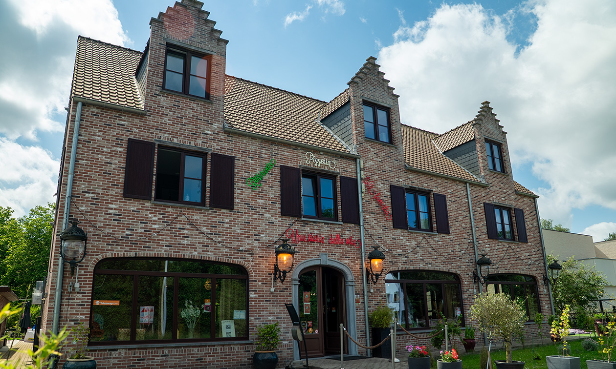 Restaurant La Familia
