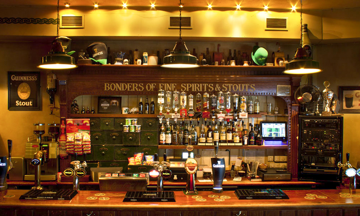 Shannons Irish Pub