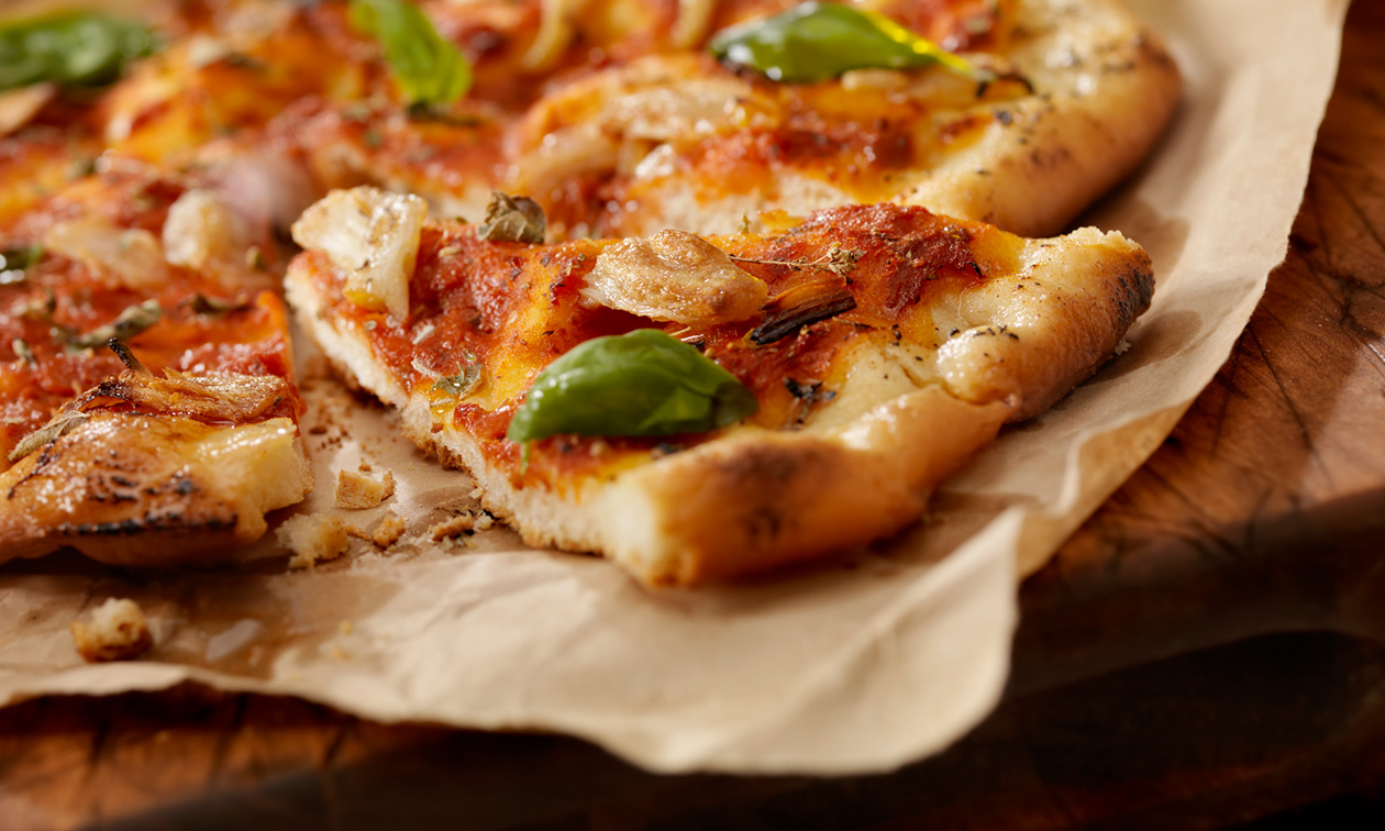 SUGO Pizza Rotterdam Aert van Nesstraat