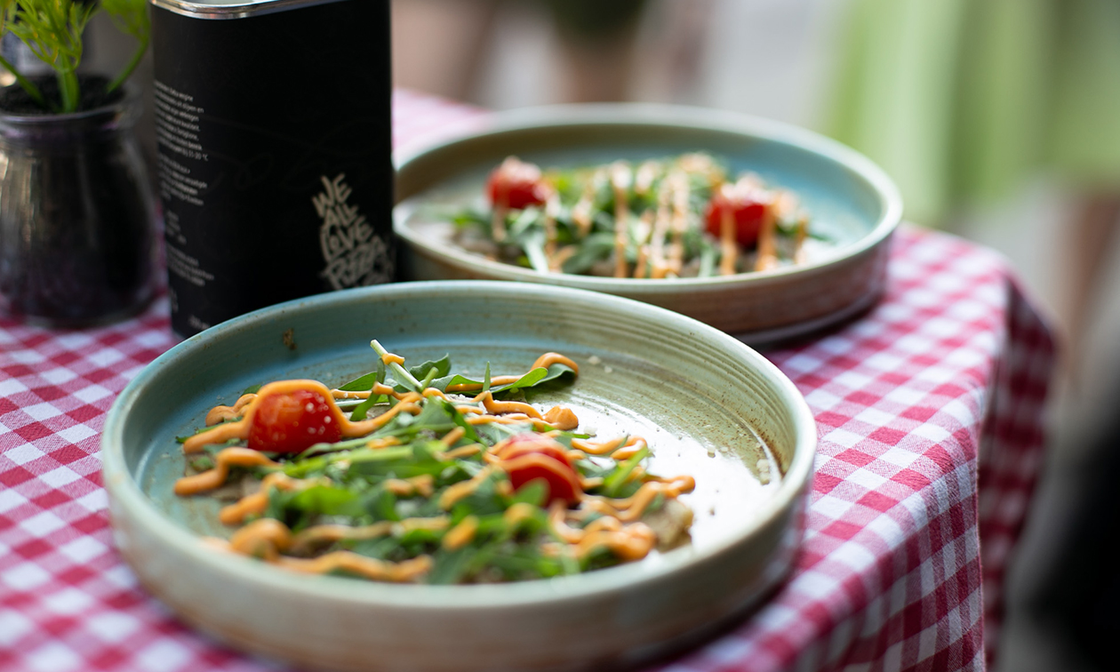 SUGO Pizza Rotterdam Aert van Nesstraat