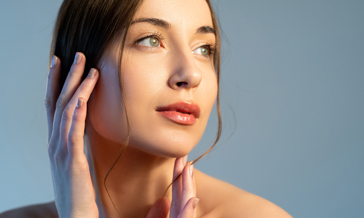 Dermaplaning, mesotherapie of microneedling-behandeling(en) (60 min)