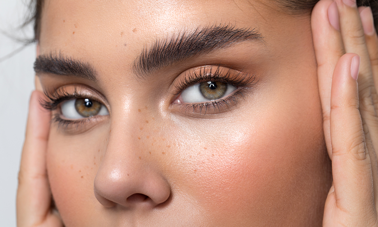 Powder brows + nabehandeling Powder brows + nabehandeling