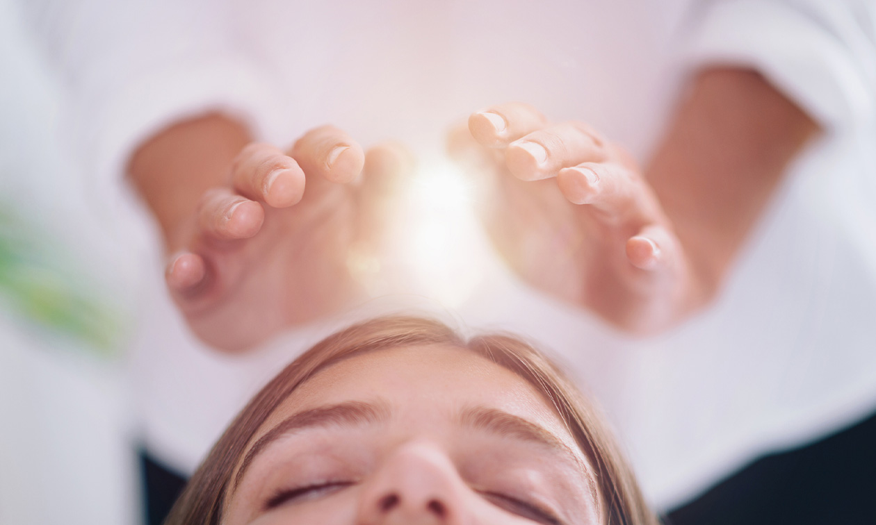 Energetische behandeling naar keuze (60 min) Energetische behandeling naar keuze (60 min)