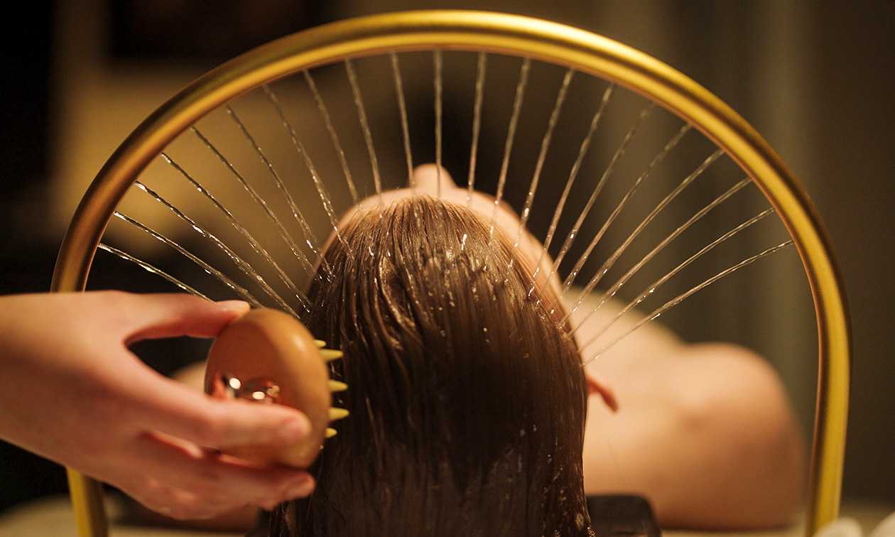 Japanese head spa (60 min) of nek- en hoofdstoommassage (60 min)