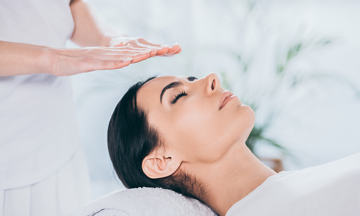 Holistische behandeling naar keuze (30, 60 of 90 min)