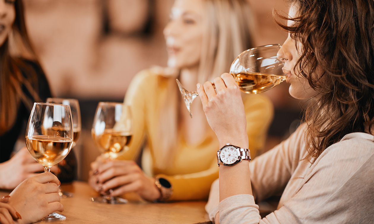 Wijnproeverij bij jou thuis (4, 6 of 8 personen)