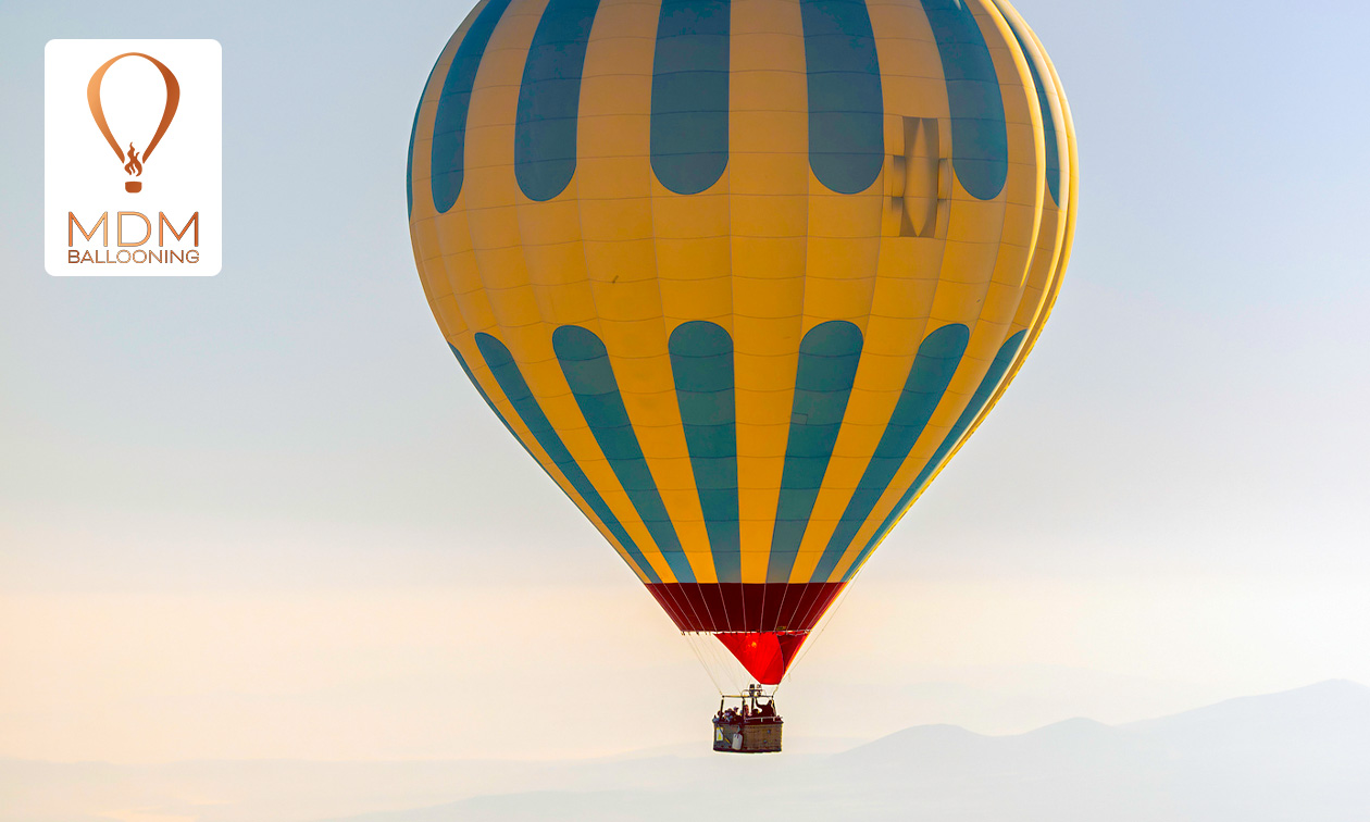 Ballonvaart (1 uur) + glas bubbels