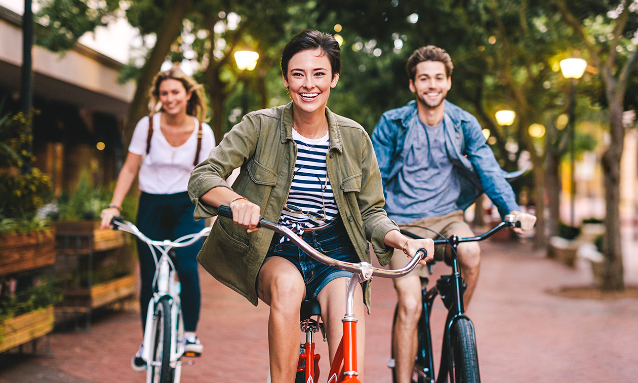 Huur (elektrische) fiets (4 uur) OF twee-, vier- of zestrapper (2 uur)