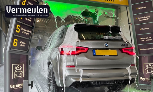 Luxe wasprogramma voor auto bij Carwash IJsselmuiden