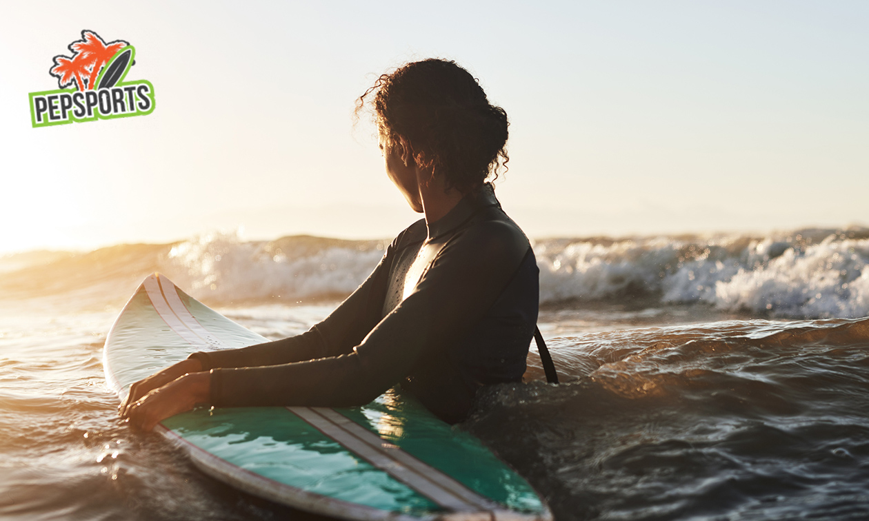 Surfles (2u) + evt. vrij surfen (2u of hele dag) of huur surfplank (3u of hele dag)
