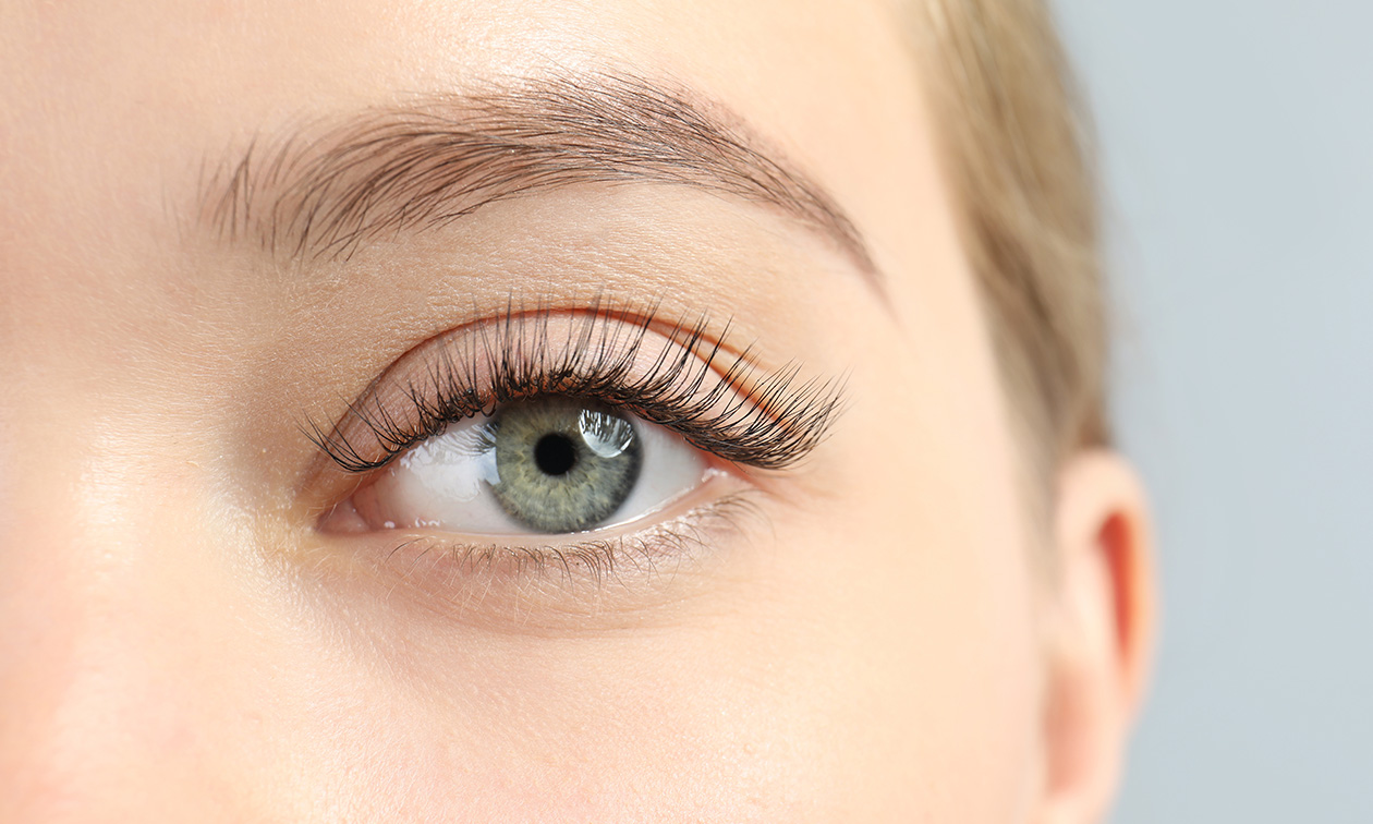 Wimperbehandeling naar keuze Wimperbehandeling naar keuze
