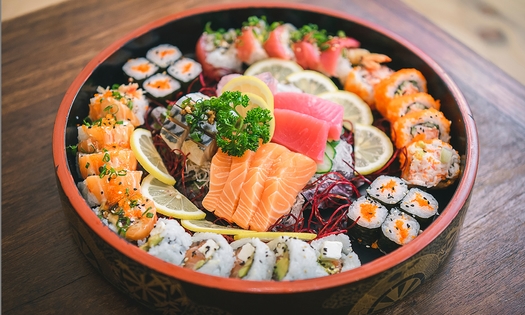 Sushibox (32, 56 of 76 stuks) voor afhaal bij Sushi-Ichironn